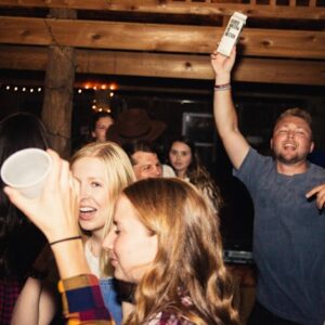 jacob-bentzinger-_HXFz-0g9w8-unsplash