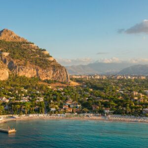 henrique-ferreira-a42M7a6T1jw-unsplash (1)